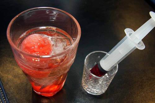 卡普空主題酒吧設(shè)計(jì)圖欣賞：植入《生化危機(jī)》大腦成點(diǎn)心