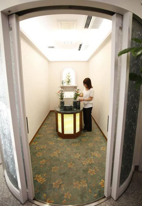 另類精品酒店設(shè)計  解密日本橫濱死人酒店室內(nèi)設(shè)計
