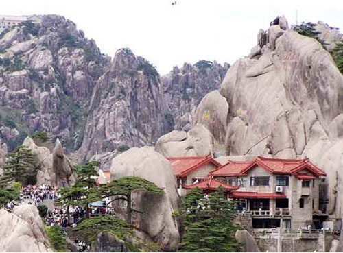 感受奇峰之巔   中國黃山玉屏樓酒店設計案例欣賞