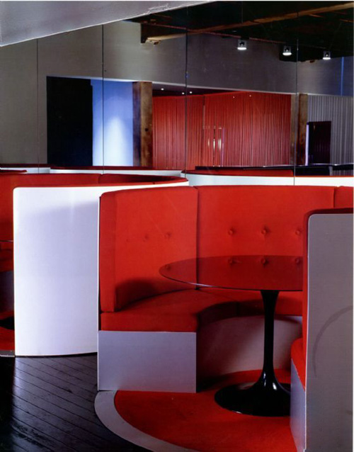 個(gè)性酒吧設(shè)計(jì)木質(zhì)溫暖 火星休閑酒吧設(shè)計(jì)效果圖