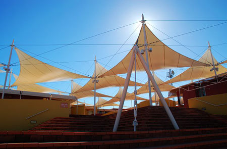 觀天象數(shù)星星 澳大利亞經(jīng)度131套房酒店設(shè)計(jì)欣賞