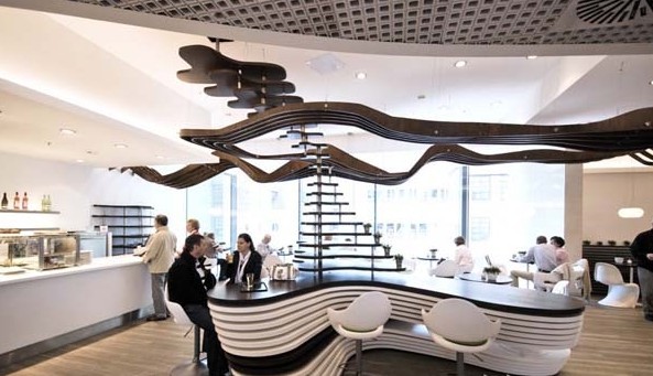 國外酒吧設(shè)計(jì)玩創(chuàng)意 前衛(wèi)時(shí)尚綠色酒吧設(shè)計(jì)圖欣賞