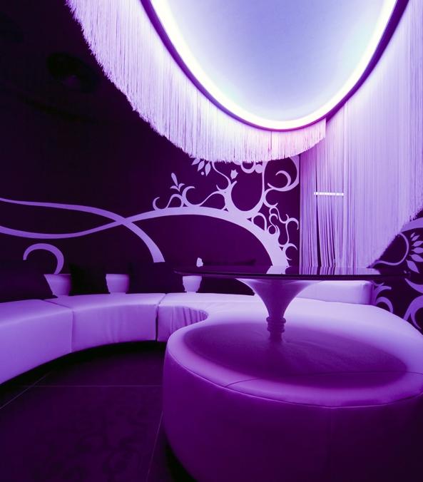 國外夜場設(shè)計個性空間   魅影俱樂部設(shè)計說明