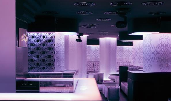 國外夜場設(shè)計個性空間   魅影俱樂部設(shè)計說明