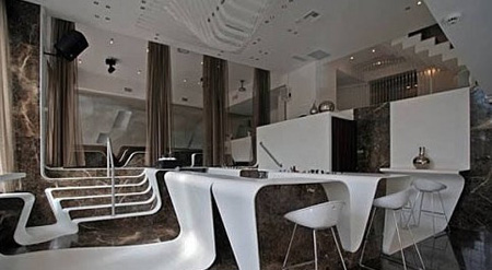 國(guó)外個(gè)性分明的創(chuàng)意酒吧   Frame酒吧設(shè)計(jì)圖欣賞