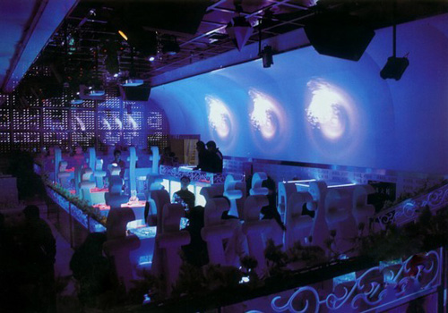 音樂酒吧設(shè)計(jì)盡顯柔美  成都最火熱的酒吧設(shè)計(jì)案例欣賞