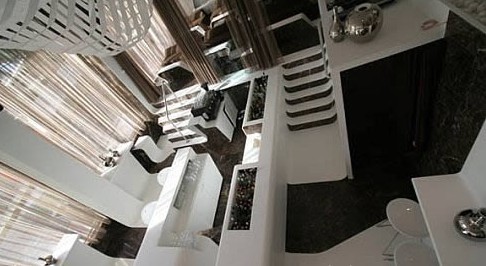 獨(dú)具特色的國(guó)外酒吧設(shè)計(jì)說(shuō)明