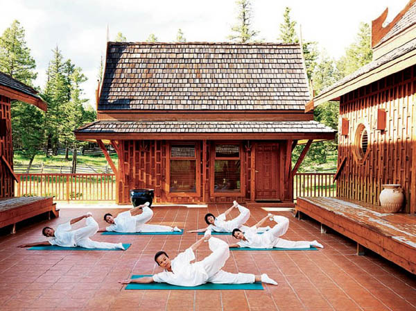 東西方文化結(jié)合的酒店設(shè)計風(fēng)格  回音谷溫泉度假酒店設(shè)計  