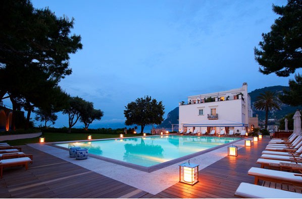 夏威夷海濱度假洗浴