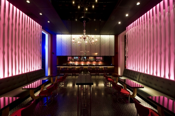 國(guó)外酒吧設(shè)計(jì) Art Deco休閑酒吧設(shè)計(jì)說明