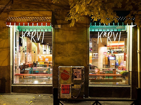 童話色彩 俏皮可愛的K* RVI個性酒吧設(shè)計欣賞