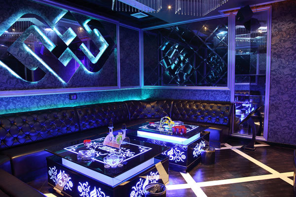 格調(diào)優(yōu)雅 百樂城量販KTV設(shè)計(jì)效果圖賞析