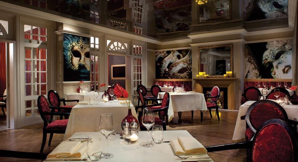 Jumeirah商務(wù)會所設(shè)計圖