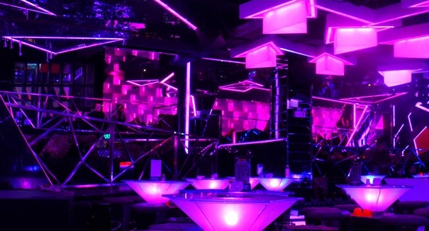 夜場燈光設(shè)計