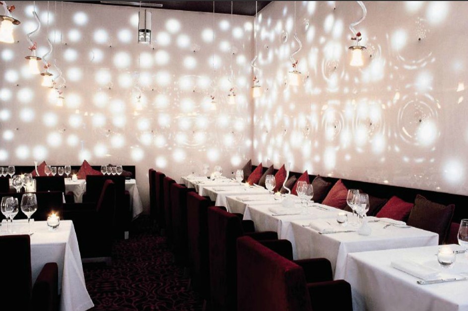 巴黎度假地之首——慕拉諾度假酒店設(shè)計效果圖