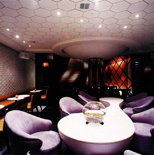 上海新天地采蝶酒吧設(shè)計(jì) 如同打造超現(xiàn)實(shí)主義藝術(shù)品