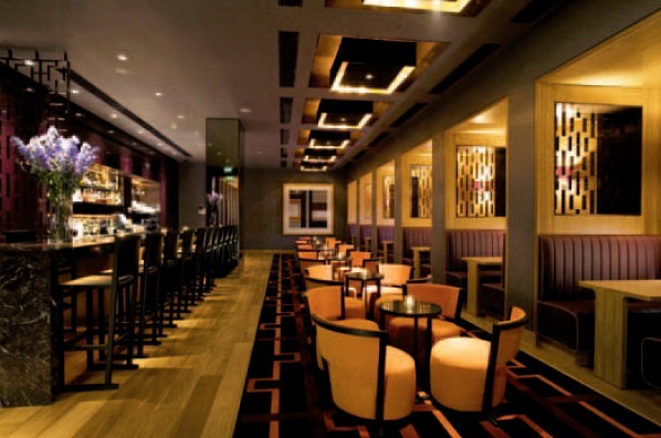 商務(wù)會所設(shè)計再現(xiàn)奢華英倫風