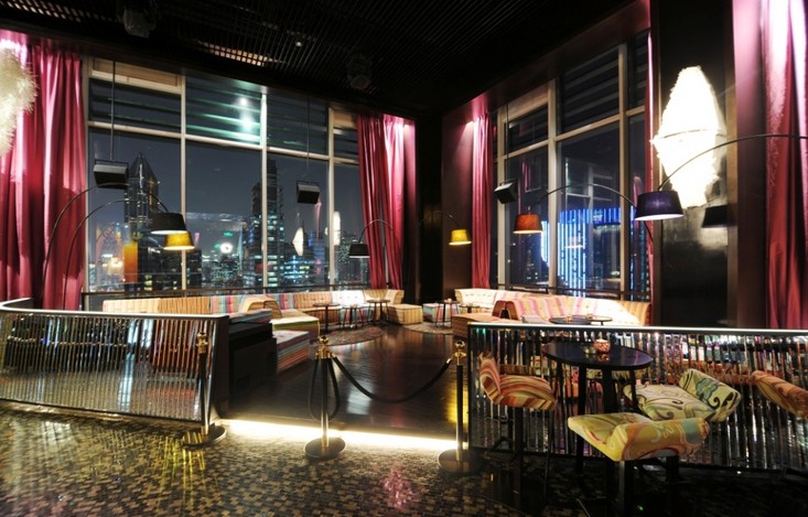 SIN LOUNGE酒吧設(shè)計 運用更多富有創(chuàng)造性的元素