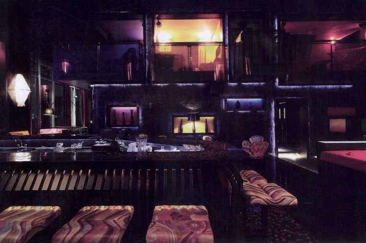 SIN LOUNGE酒吧設(shè)計 運用更多富有創(chuàng)造性的元素