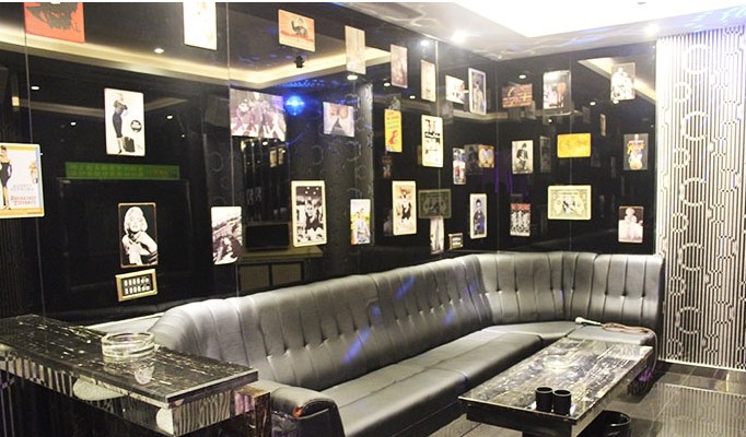 新鄉(xiāng)嘉年華KTV設(shè)計(jì) 塑造高雅時(shí)尚的視覺空間